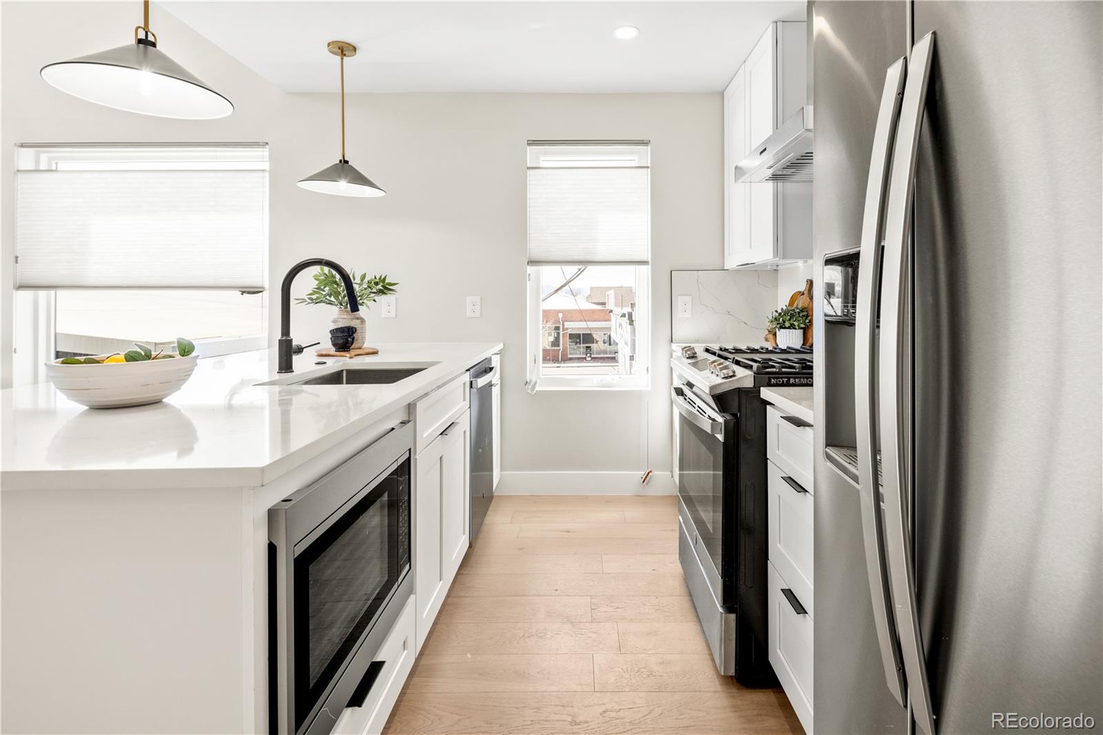 MLS Image #5 for 1465  locust street,denver, Colorado