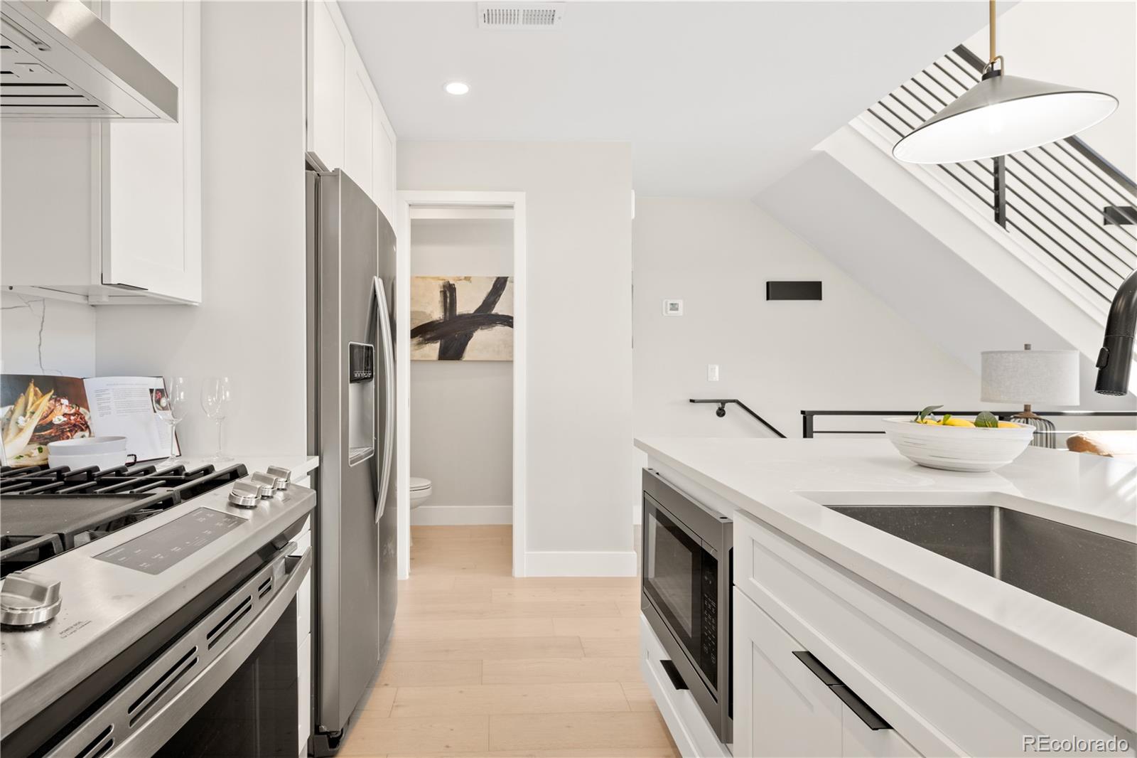 MLS Image #6 for 1465  locust street,denver, Colorado