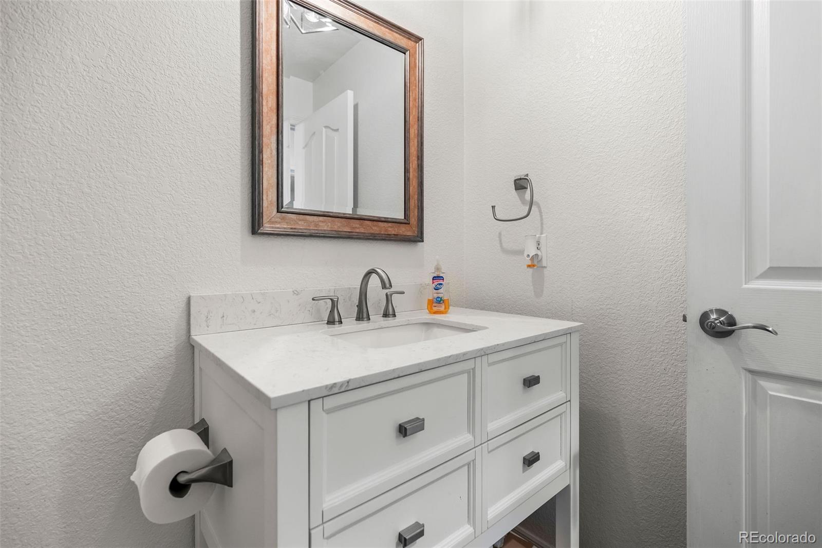 MLS Image #14 for 17048 e 106th way,commerce city, Colorado