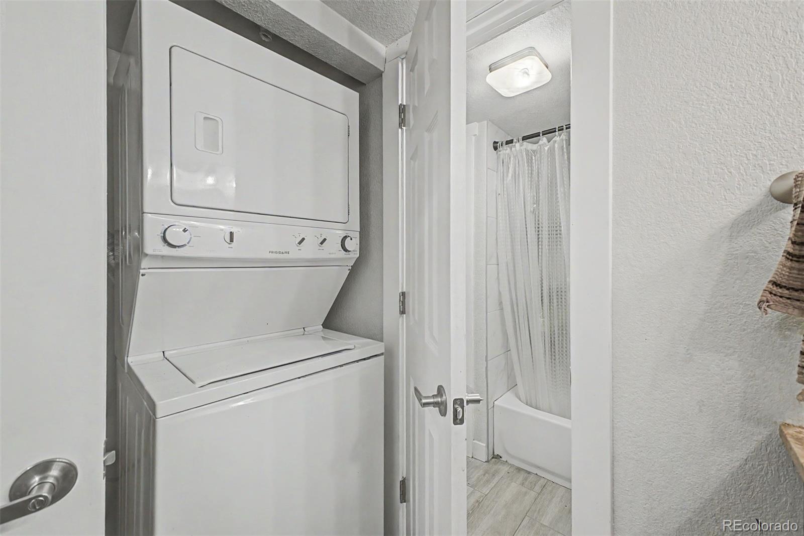 MLS Image #16 for 14720 e kentucky drive,aurora, Colorado