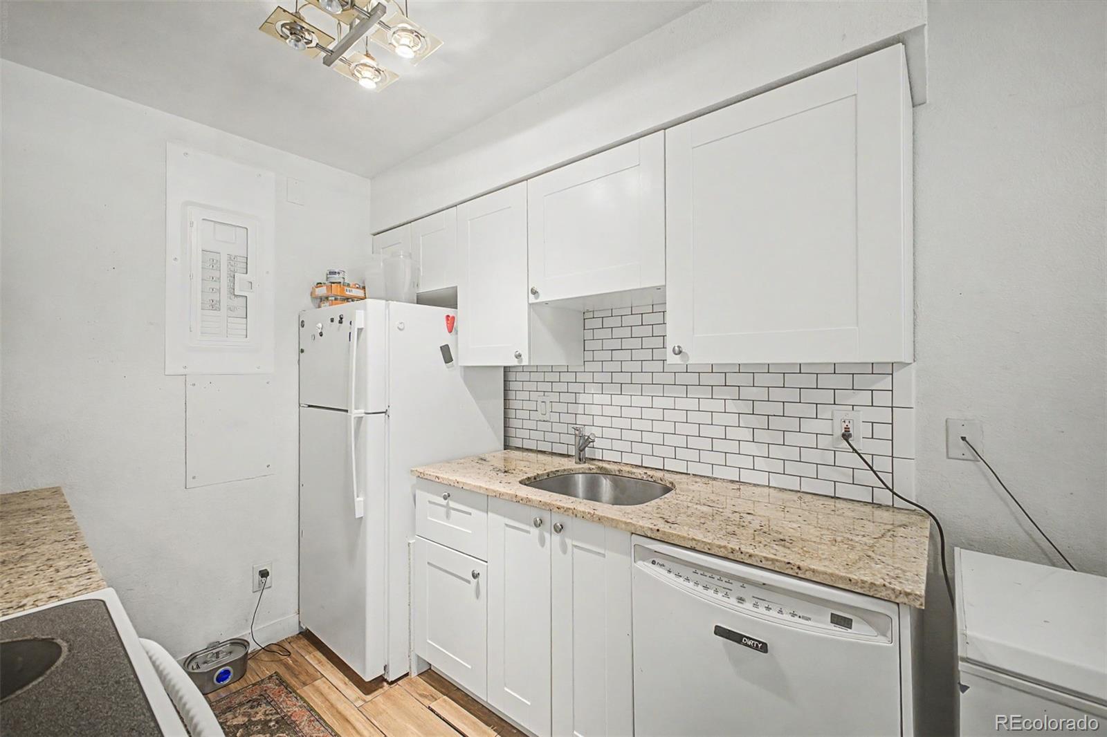 MLS Image #5 for 14720 e kentucky drive,aurora, Colorado