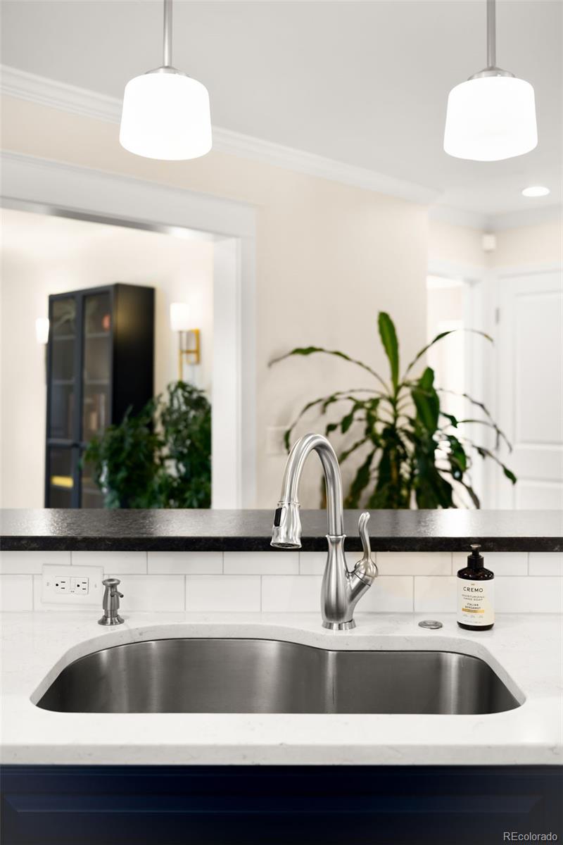 MLS Image #10 for 1224  glencoe street,denver, Colorado