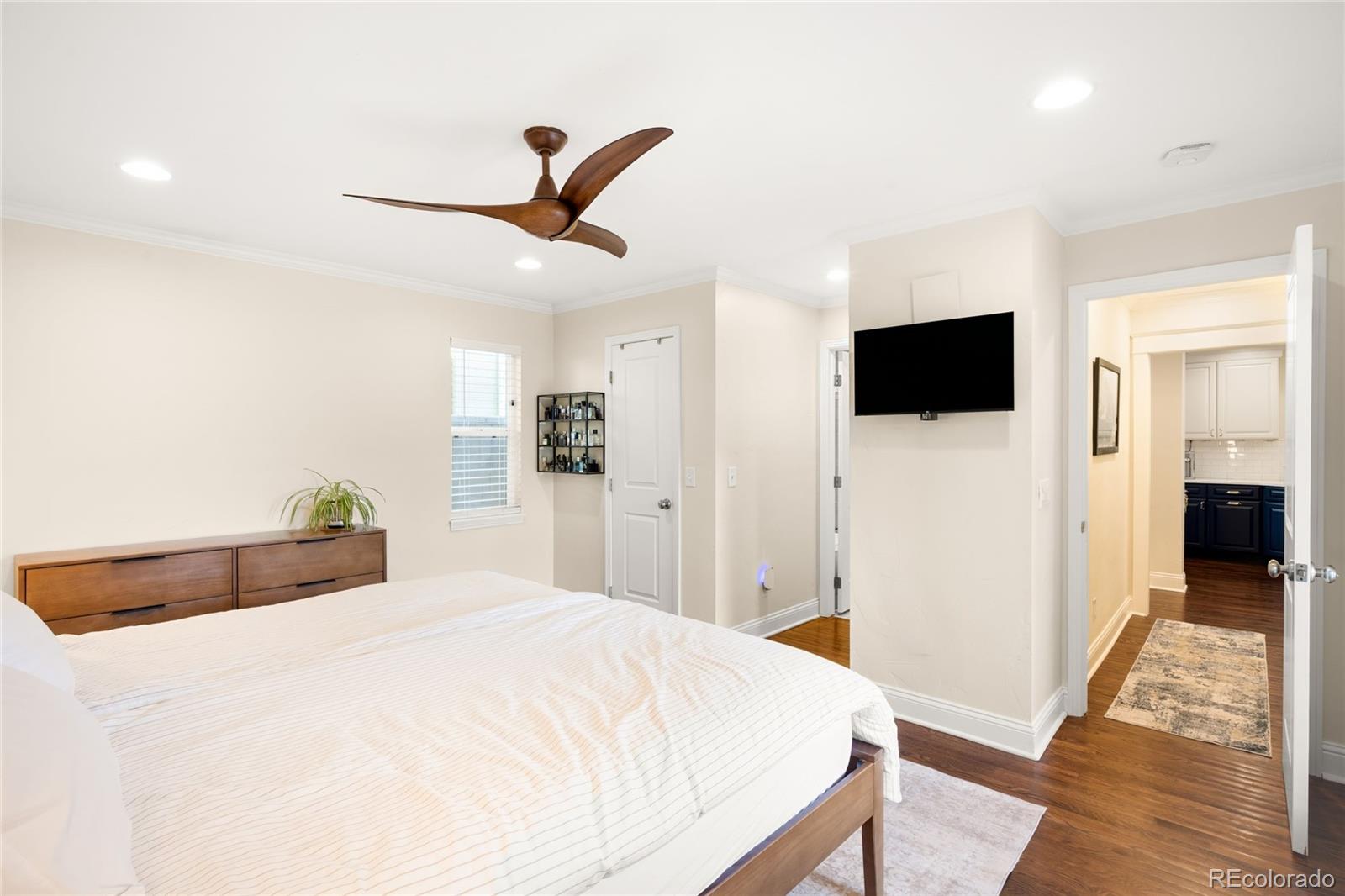 MLS Image #18 for 1224  glencoe street,denver, Colorado