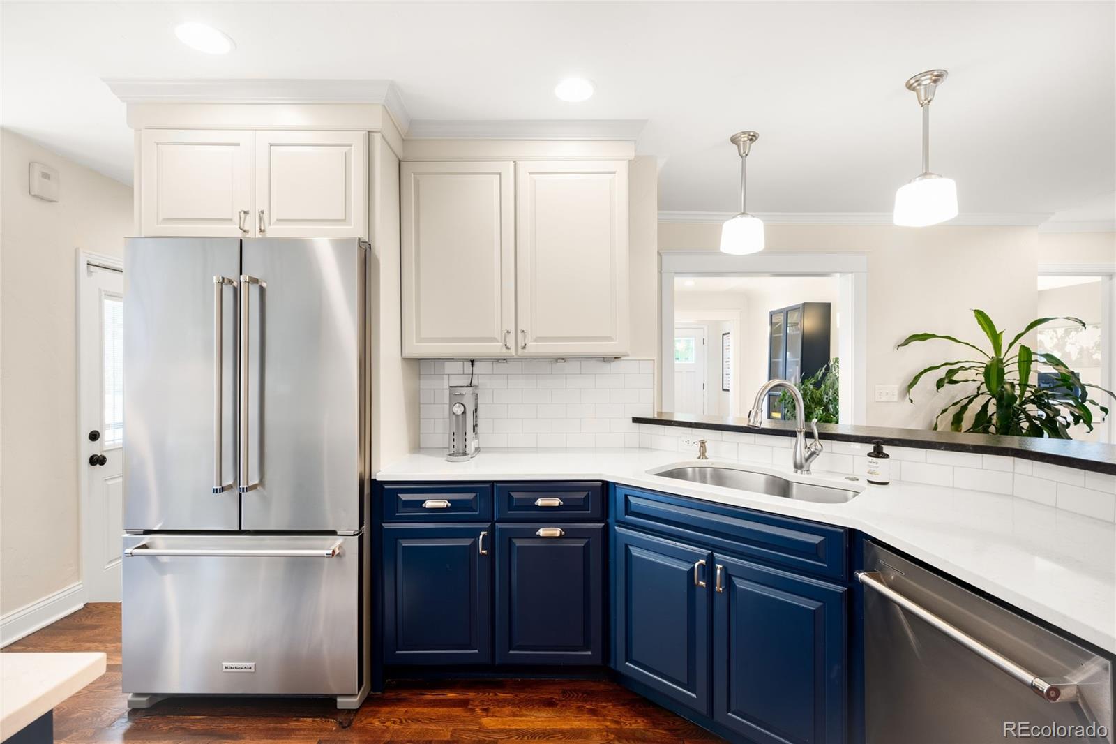 MLS Image #9 for 1224  glencoe street,denver, Colorado