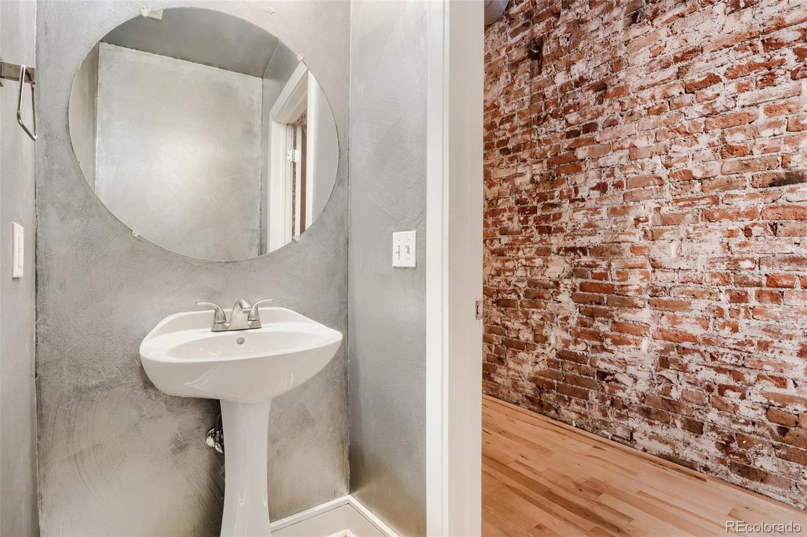 MLS Image #13 for 2441 n broadway ,denver, Colorado