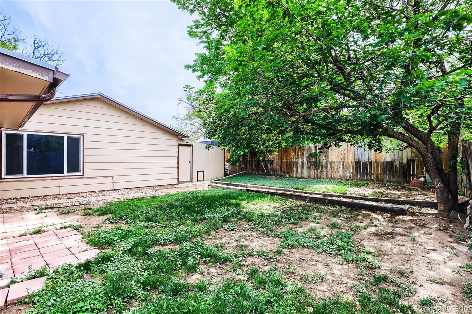 MLS Image #24 for 904 s macon street,aurora, Colorado