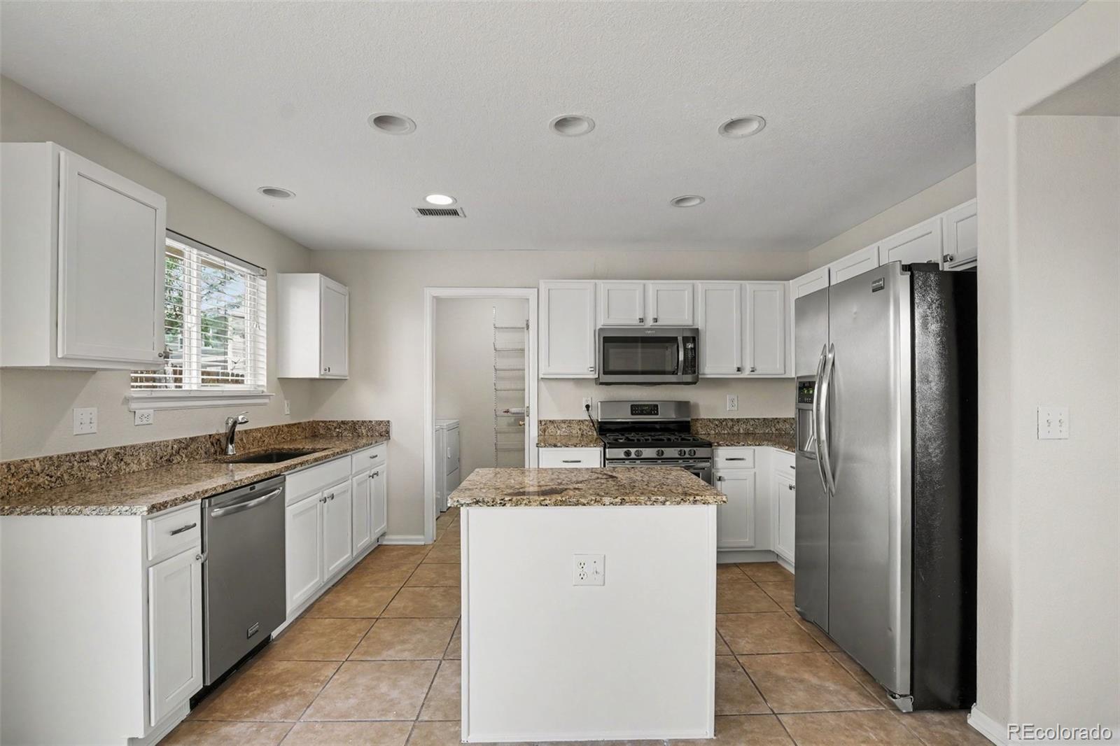 MLS Image #11 for 6381 e 136th place,thornton, Colorado