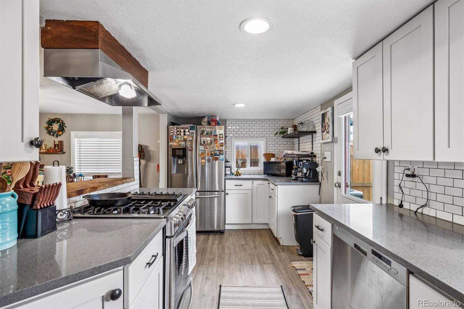 MLS Image #17 for 4053 s lincoln street,englewood, Colorado