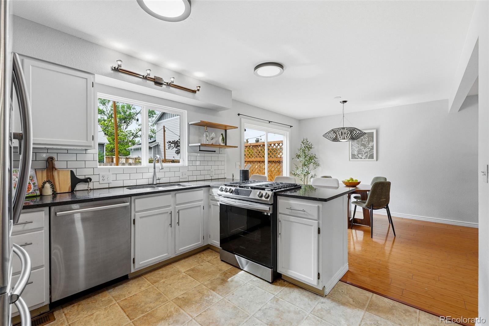 MLS Image #14 for 1643  park street,lafayette, Colorado