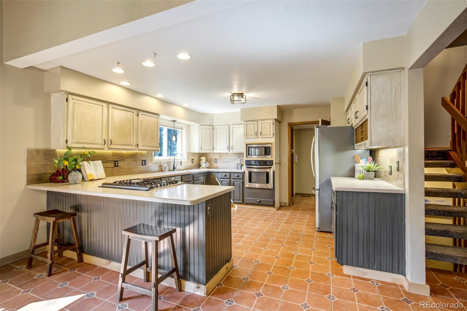 MLS Image #7 for 1155  becky drive,colorado springs, Colorado
