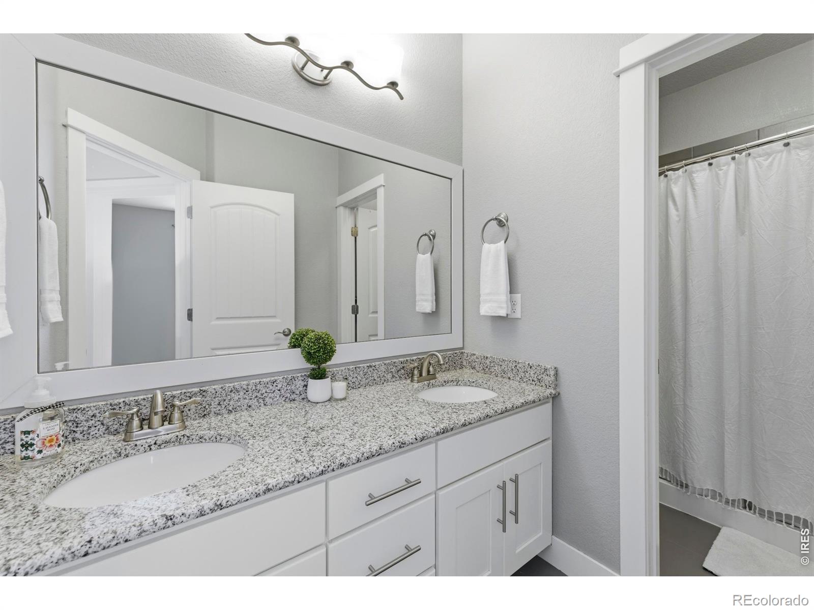 MLS Image #29 for 610  gore range drive,severance, Colorado