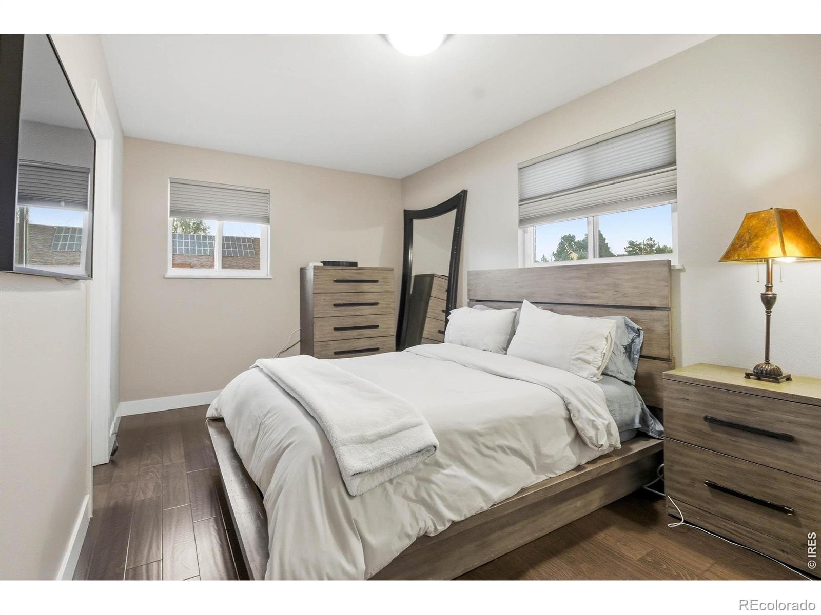 MLS Image #13 for 6130 s pennsylvania street,centennial, Colorado