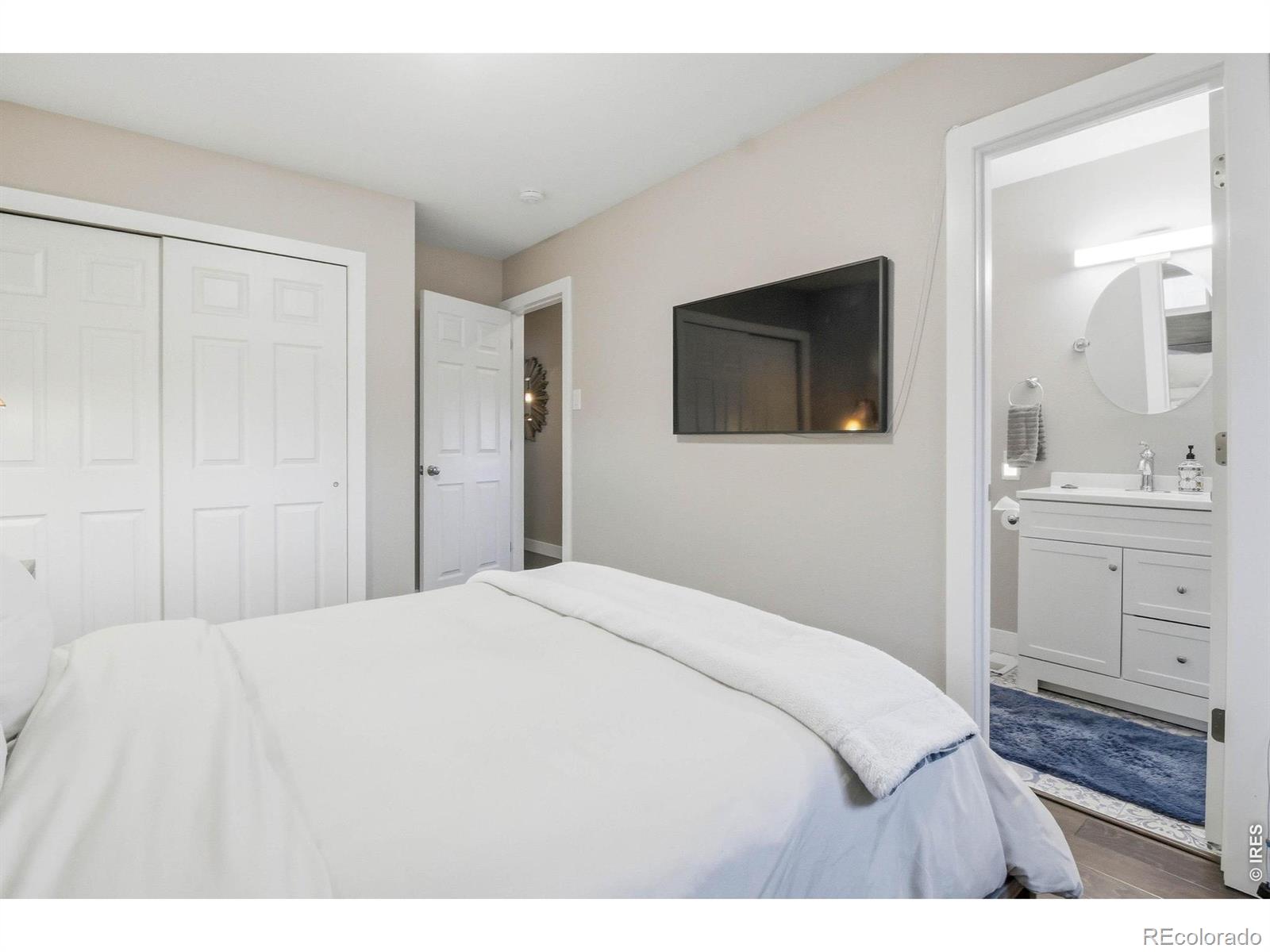 MLS Image #15 for 6130 s pennsylvania street,centennial, Colorado