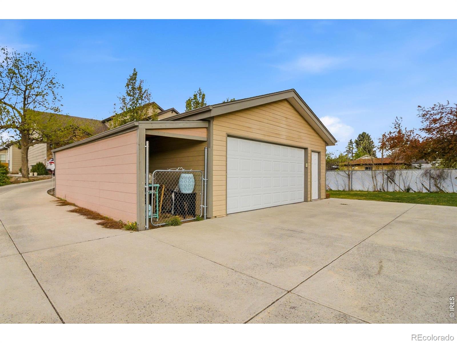 MLS Image #33 for 6130 s pennsylvania street,centennial, Colorado