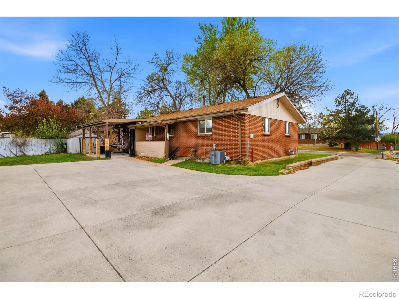 MLS Image #35 for 6130 s pennsylvania street,centennial, Colorado