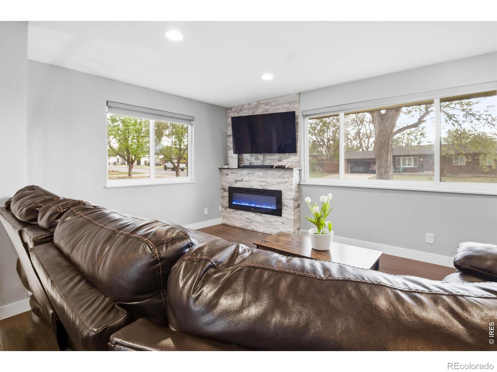 MLS Image #5 for 6130 s pennsylvania street,centennial, Colorado
