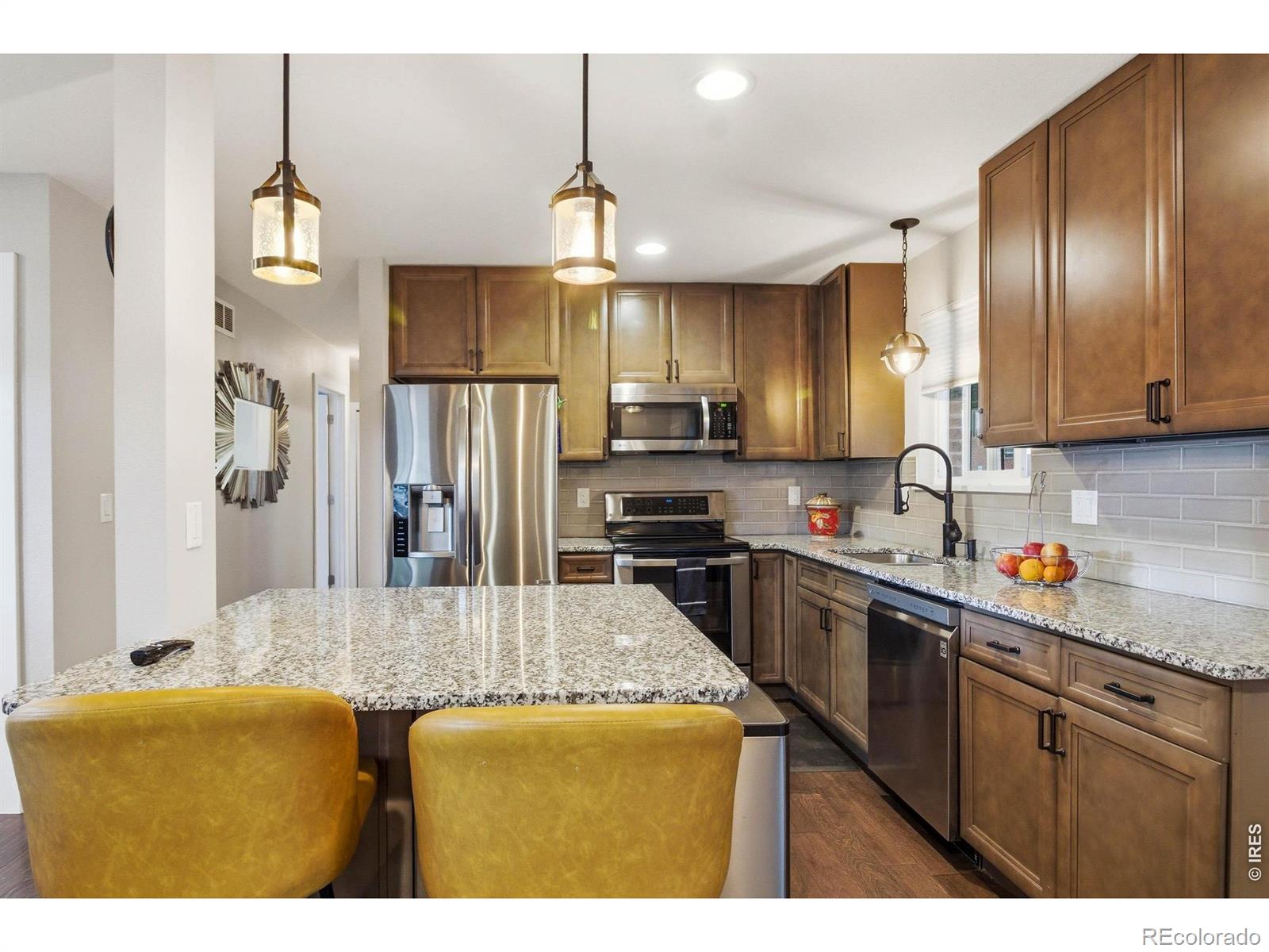 MLS Image #9 for 6130 s pennsylvania street,centennial, Colorado