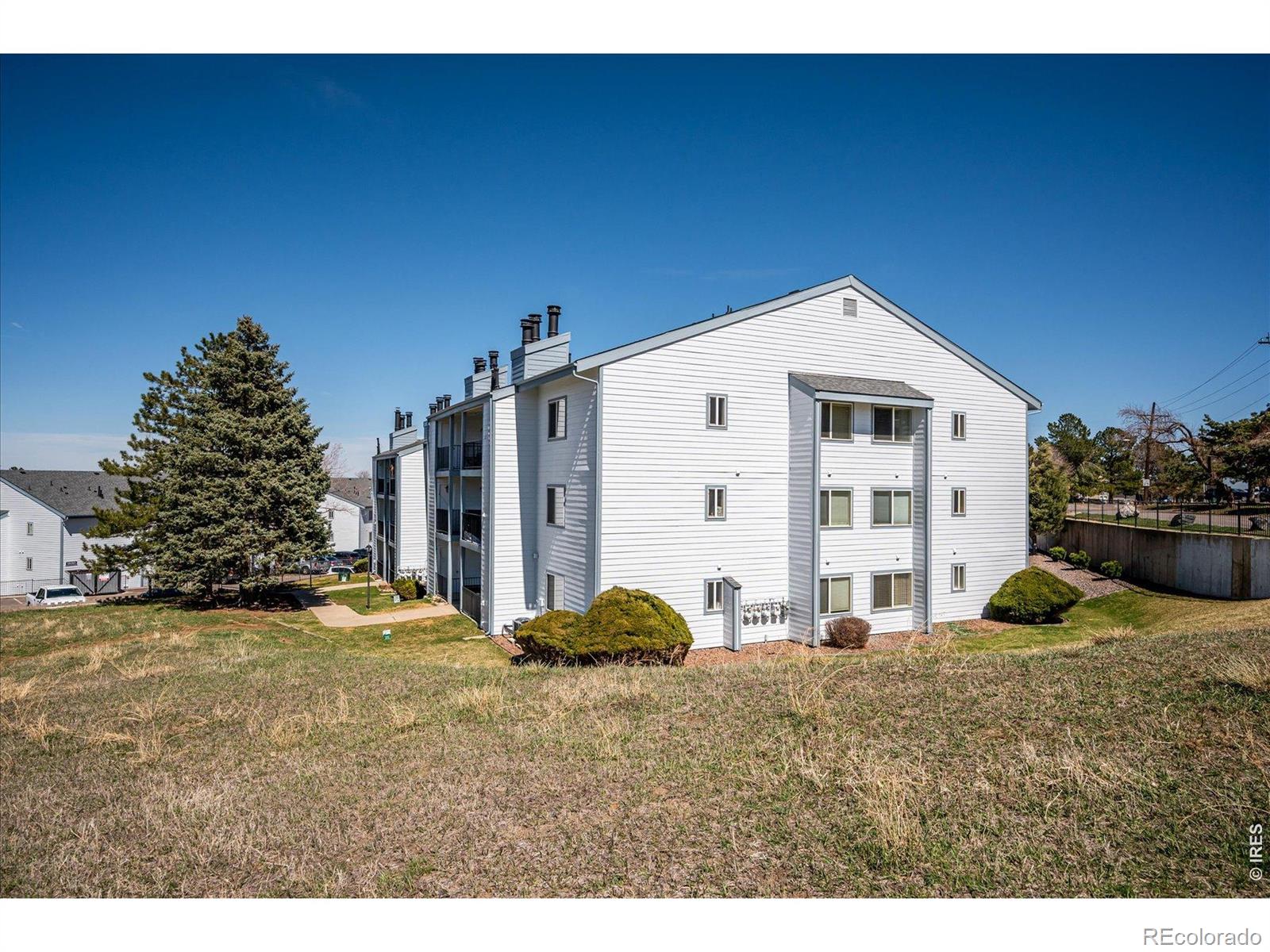 MLS Image #22 for 13095 w cedar drive,lakewood, Colorado