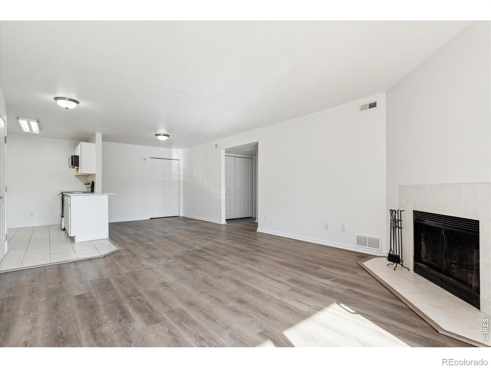 MLS Image #4 for 13095 w cedar drive,lakewood, Colorado