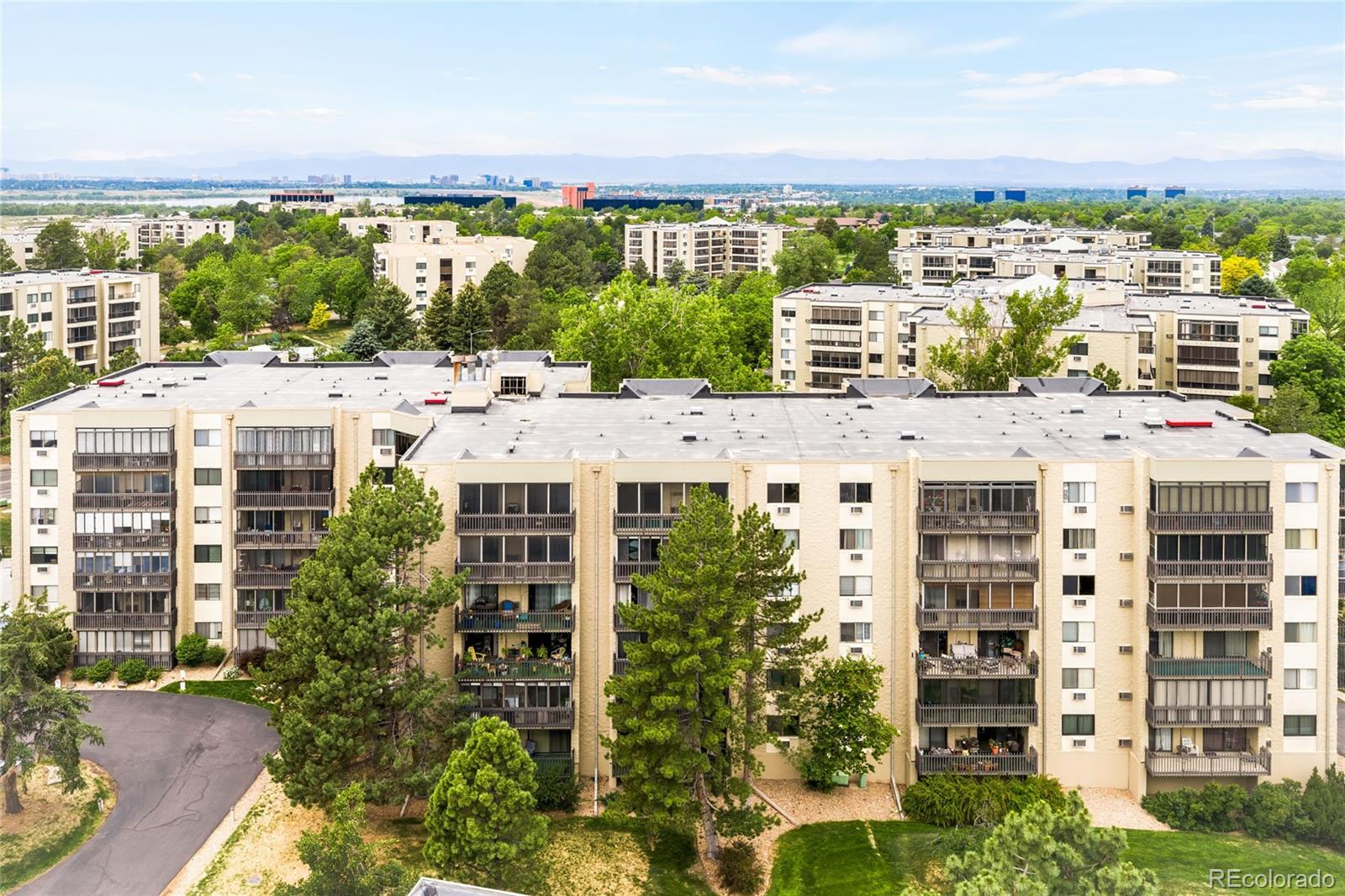 MLS Image #0 for 14001 e marina drive,aurora, Colorado
