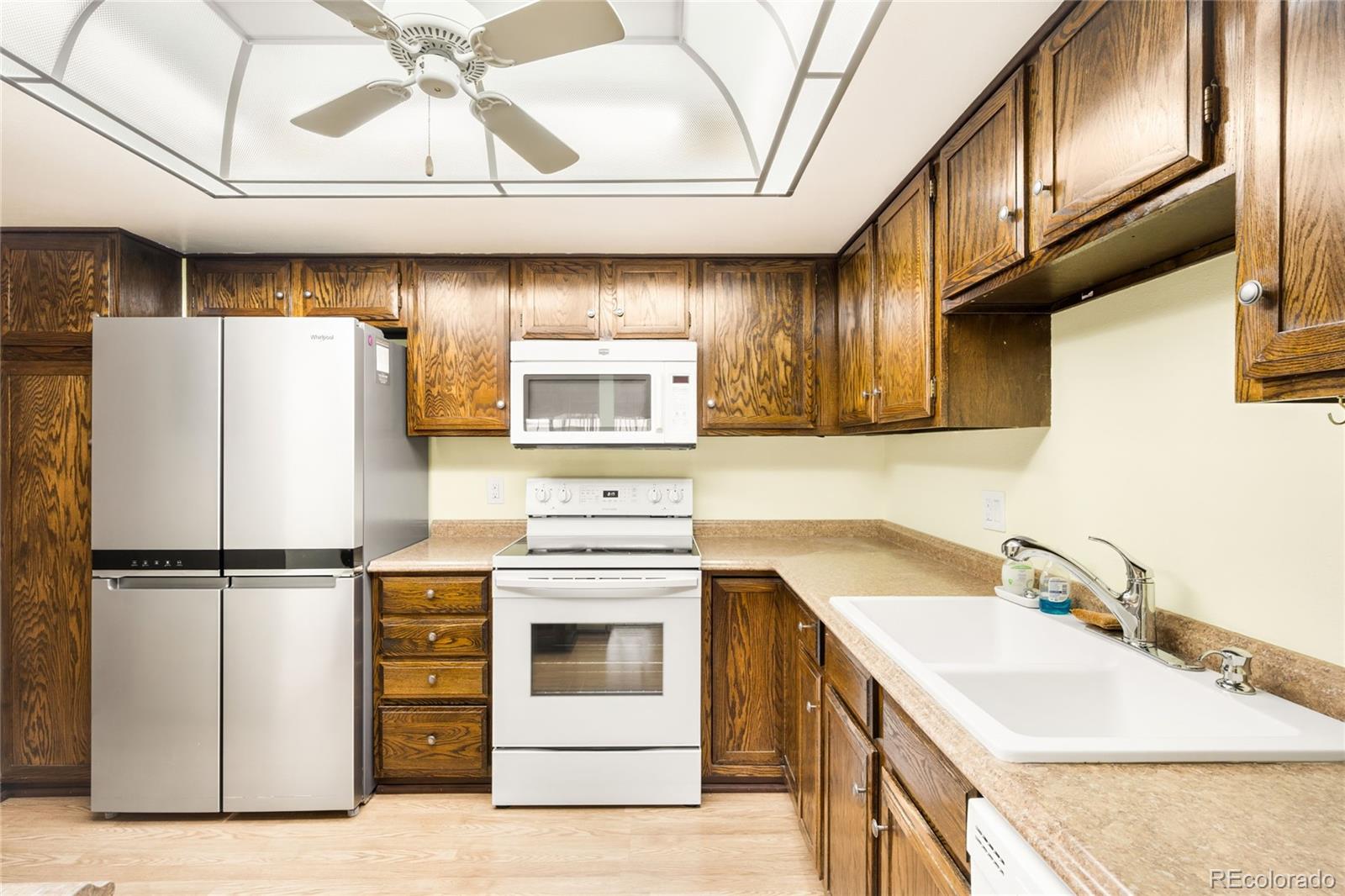 MLS Image #11 for 14001 e marina drive,aurora, Colorado
