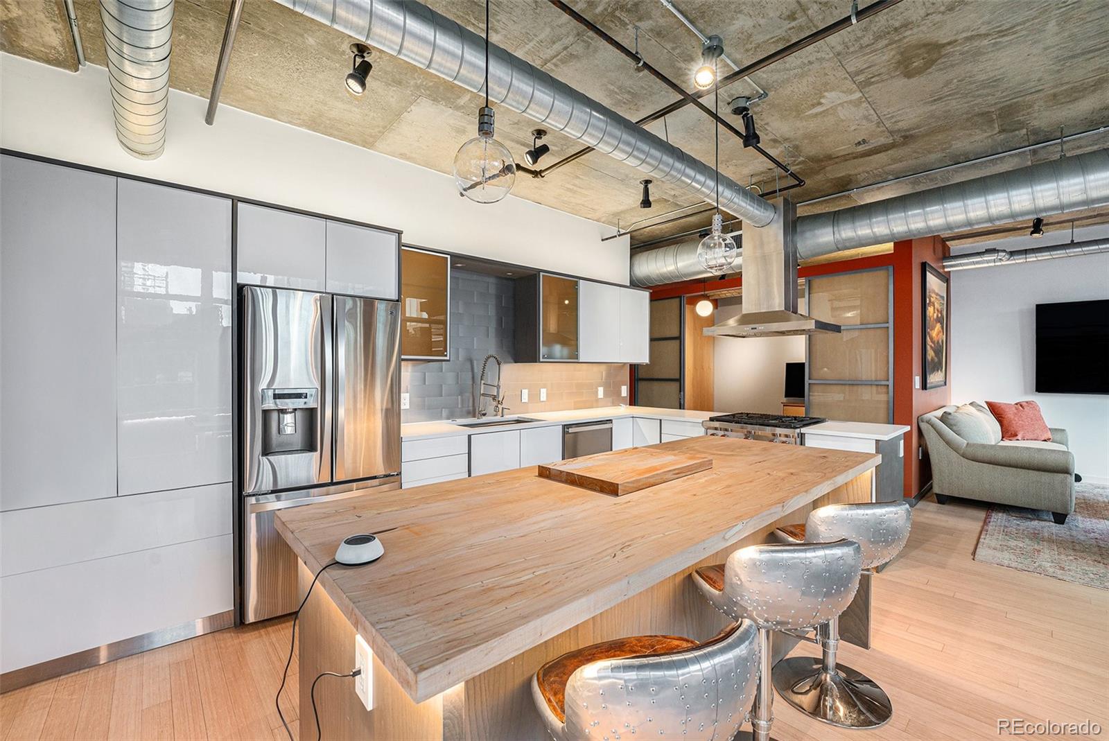 MLS Image #2 for 1401  wewatta street 504,denver, Colorado