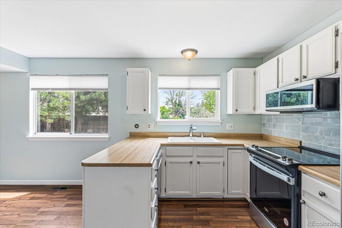 MLS Image #11 for 4418 s argonne way,aurora, Colorado