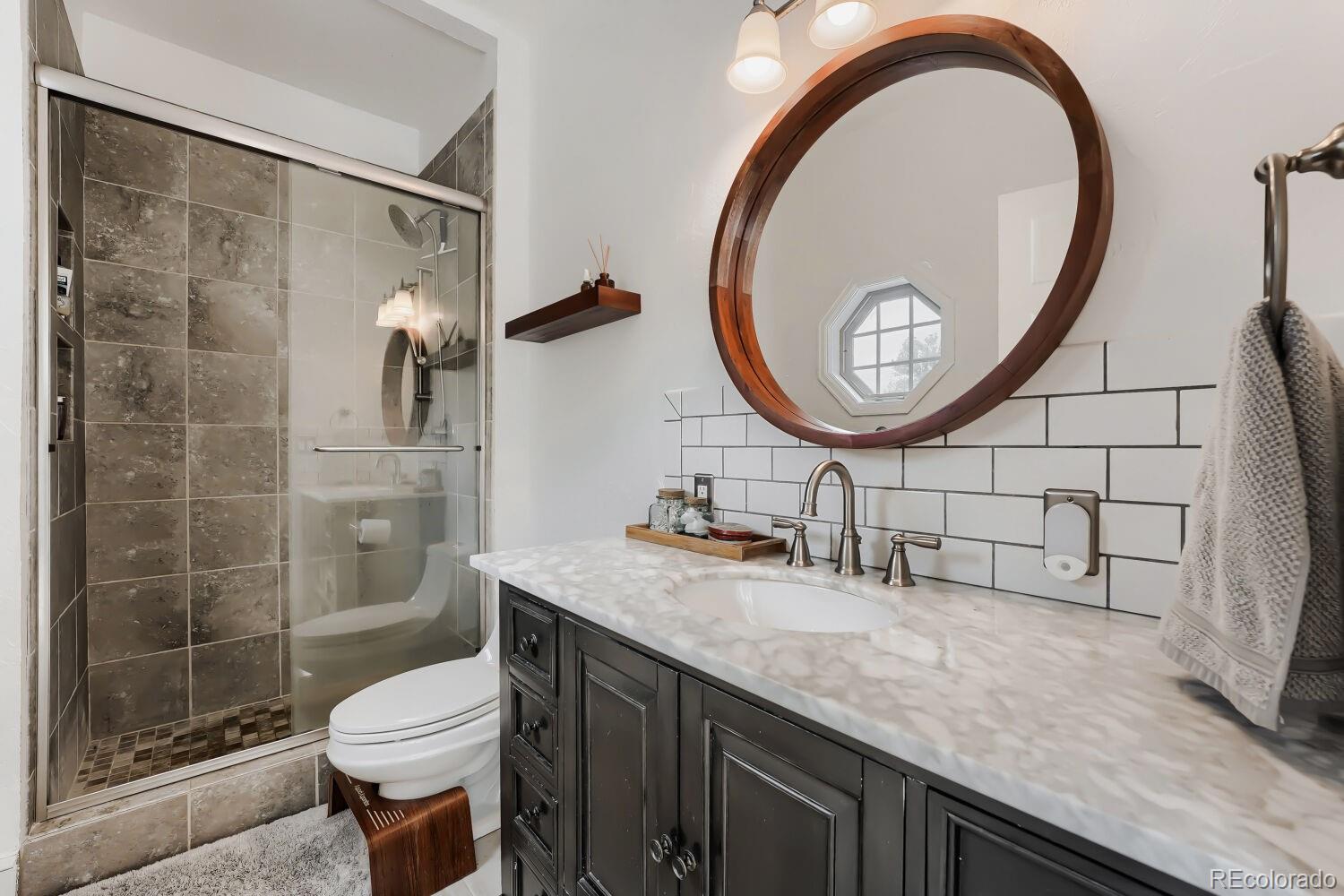 MLS Image #18 for 1265 s grape street,denver, Colorado