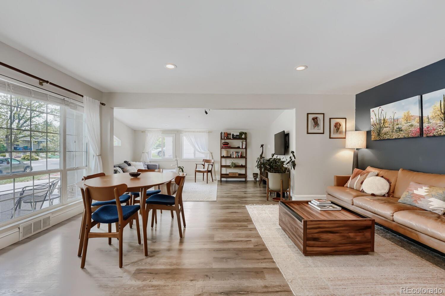 MLS Image #5 for 1265 s grape street,denver, Colorado
