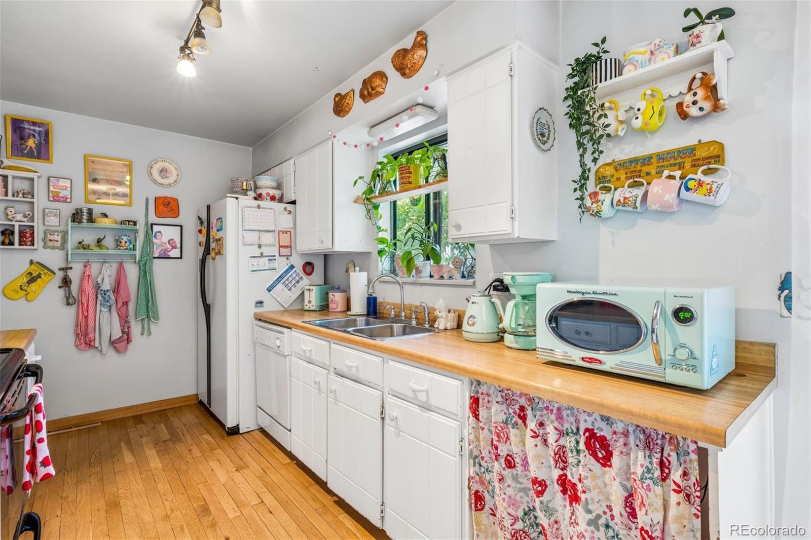 MLS Image #7 for 11767 w 65th circle,arvada, Colorado