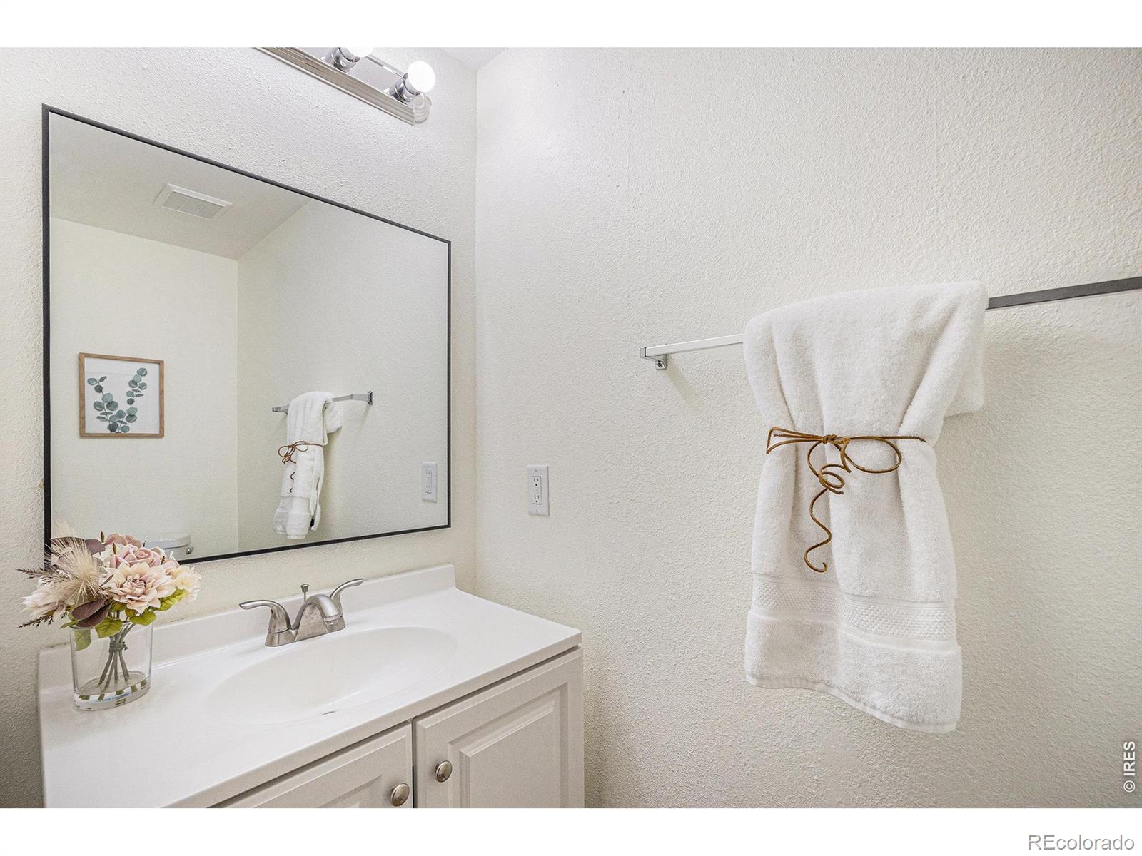 MLS Image #7 for 1100 s waco street,aurora, Colorado