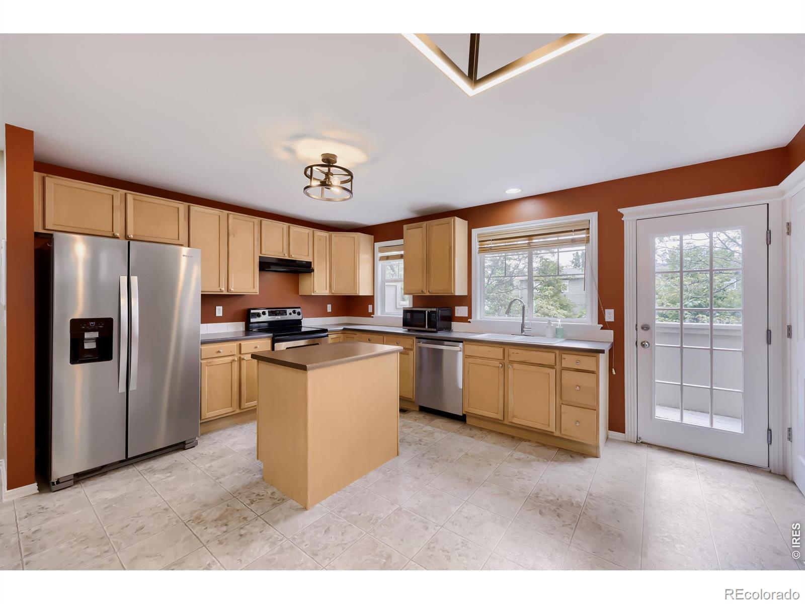 MLS Image #10 for 9493  longs peak drive ,commerce city, Colorado