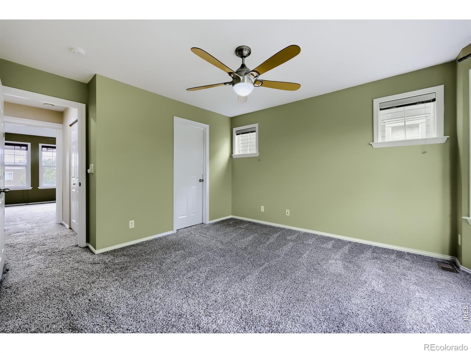 MLS Image #13 for 9493  longs peak drive ,commerce city, Colorado