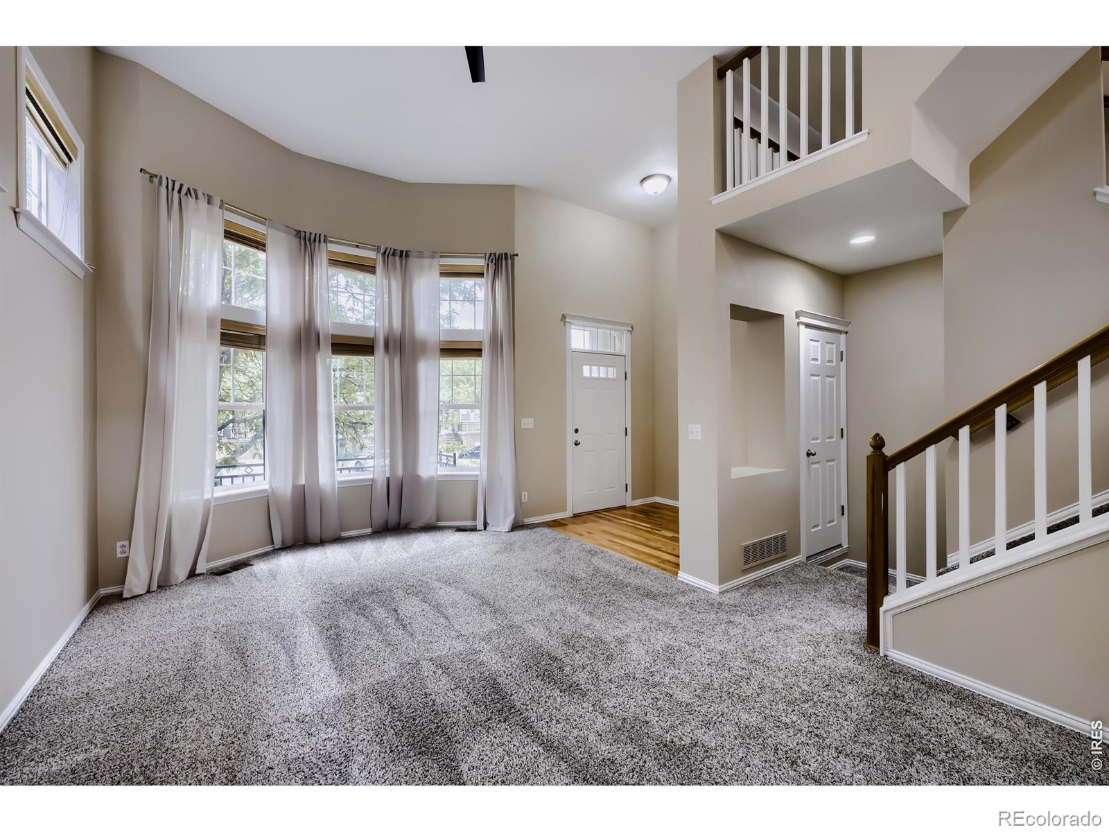 MLS Image #5 for 9493  longs peak drive ,commerce city, Colorado