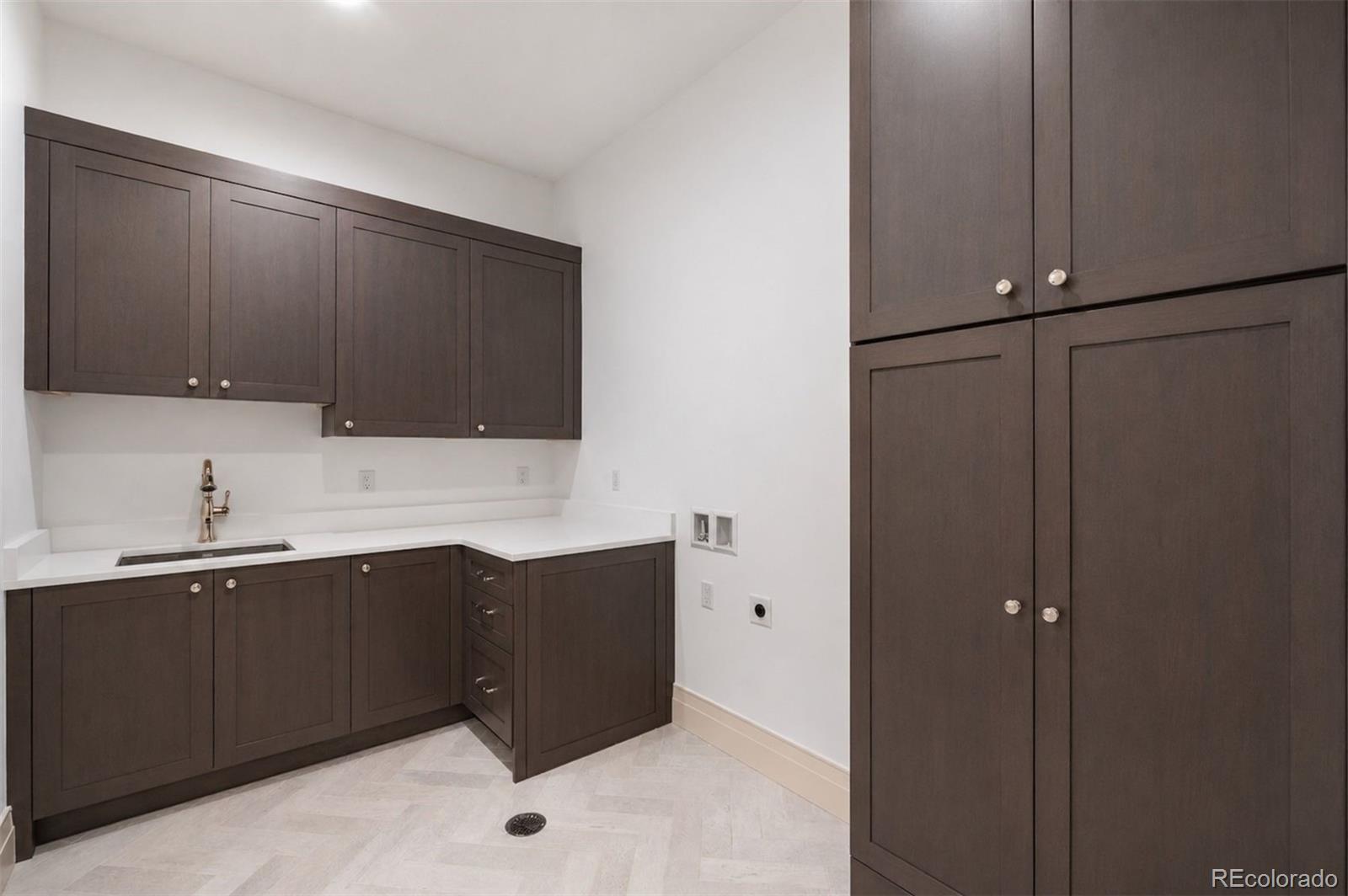 MLS Image #18 for 2665 e cedar avenue,denver, Colorado