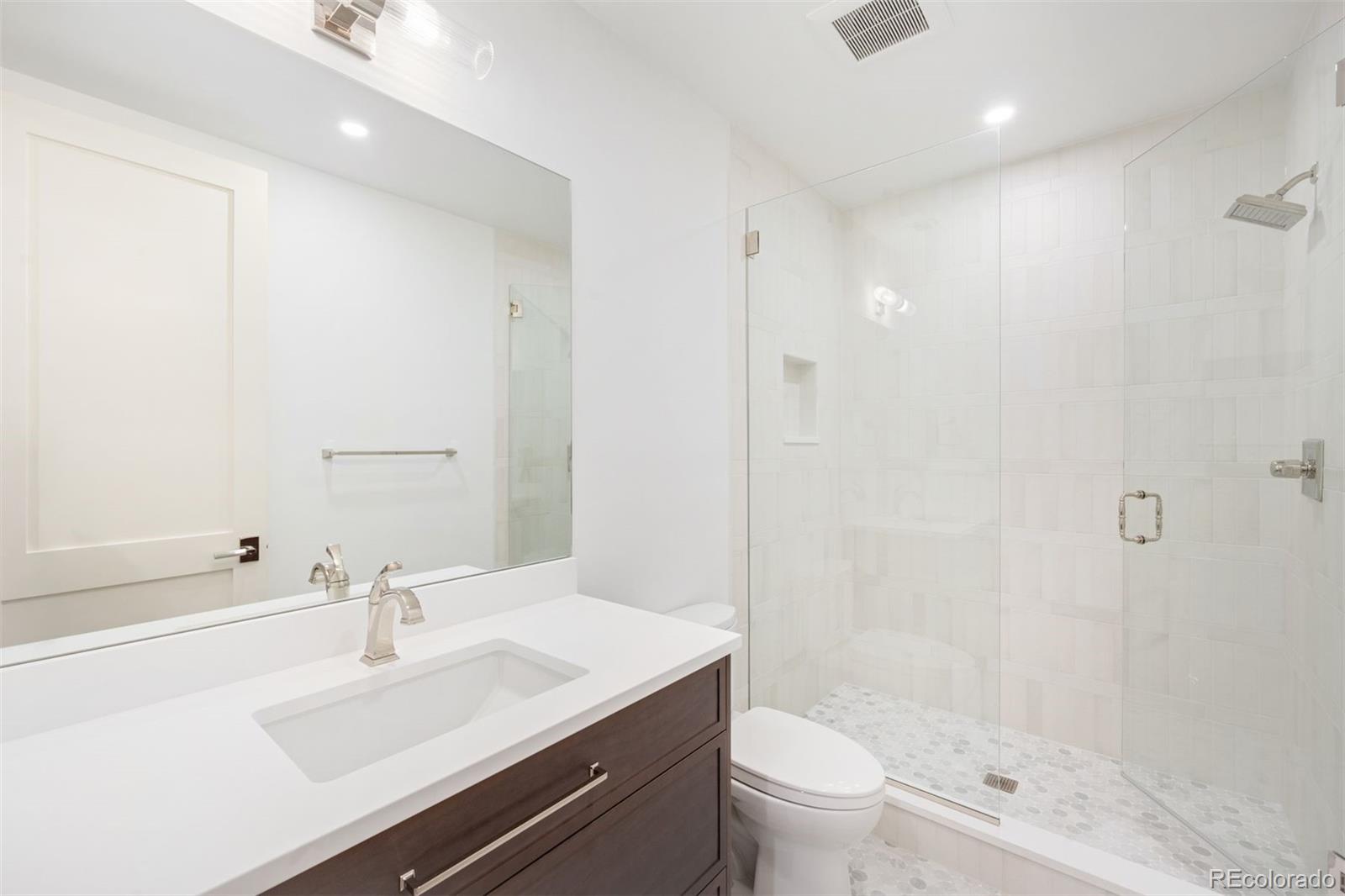 MLS Image #29 for 2665 e cedar avenue,denver, Colorado