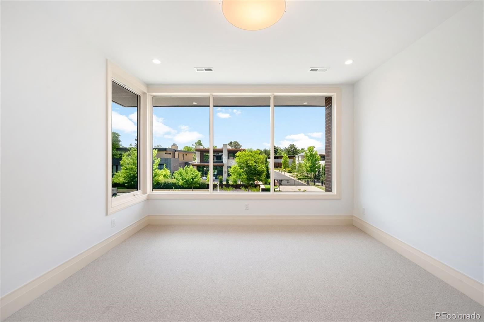 MLS Image #32 for 2665 e cedar avenue,denver, Colorado