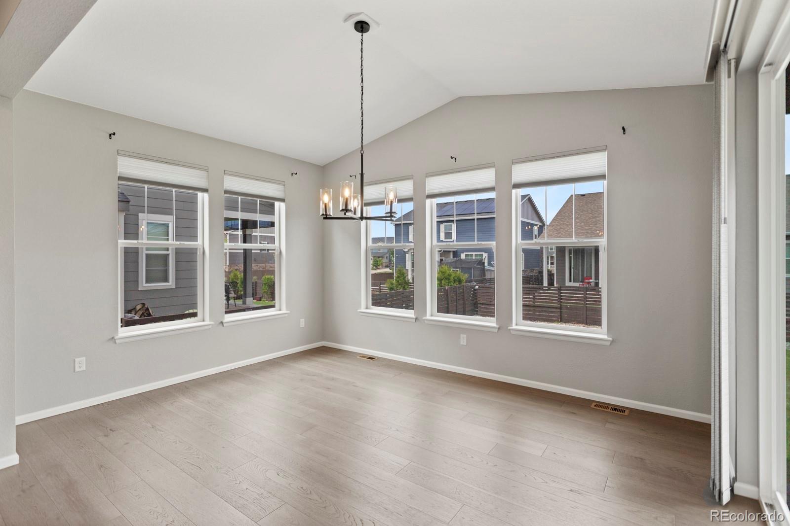 MLS Image #14 for 27209 e cedar avenue,aurora, Colorado