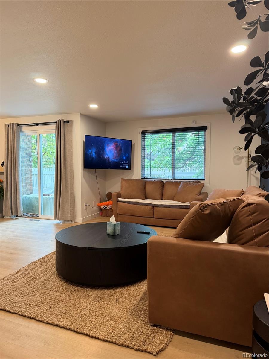 MLS Image #7 for 2918 s parker court,aurora, Colorado