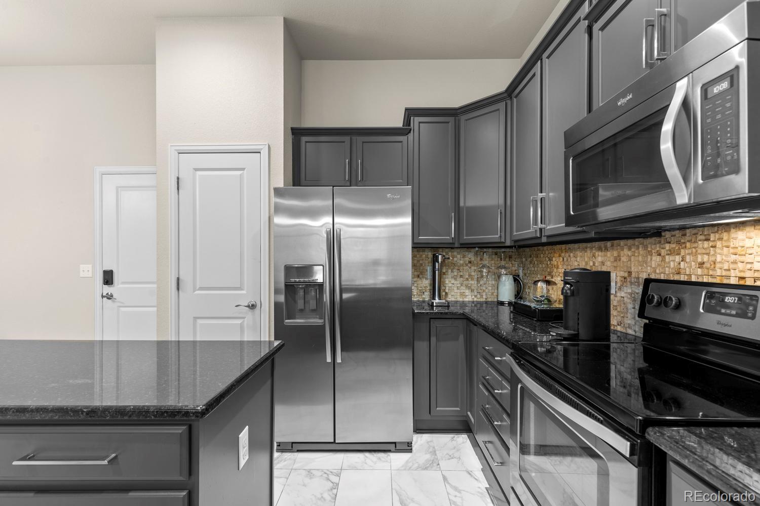 MLS Image #19 for 2344  central park boulevard,denver, Colorado