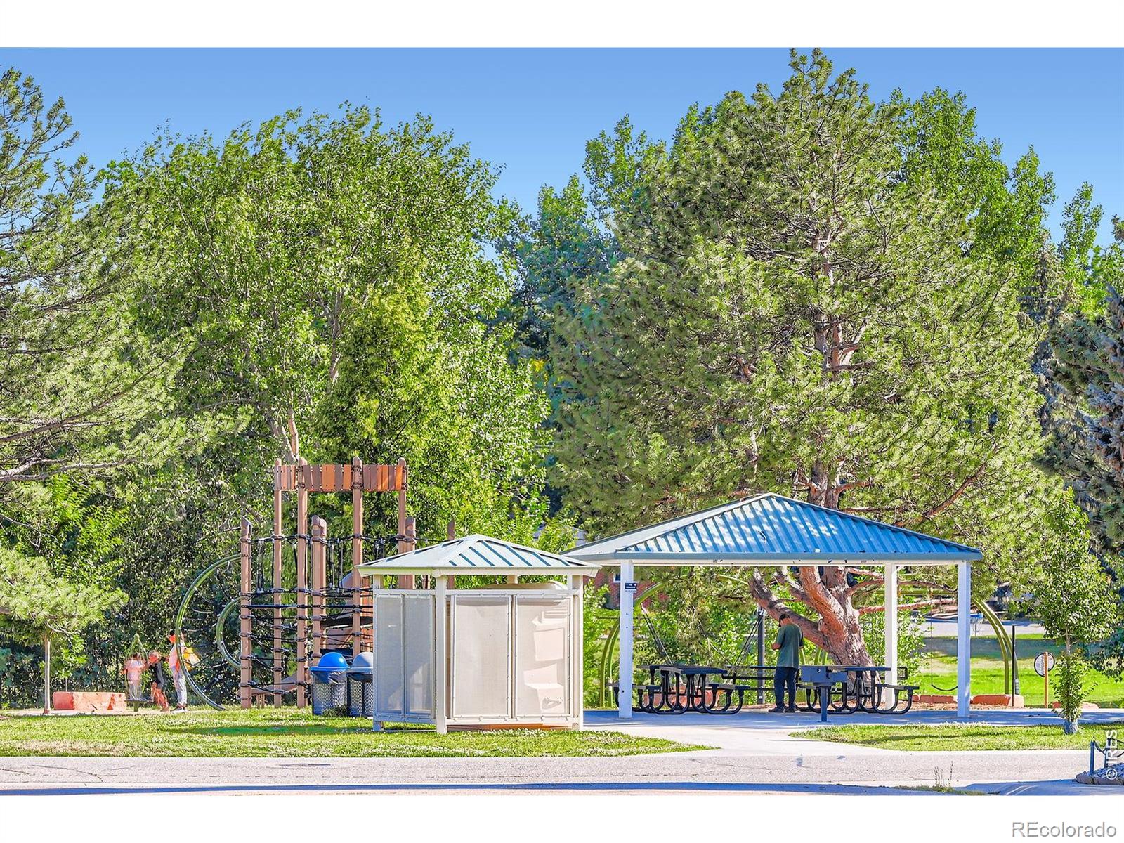 MLS Image #34 for 1251  sumner street,longmont, Colorado