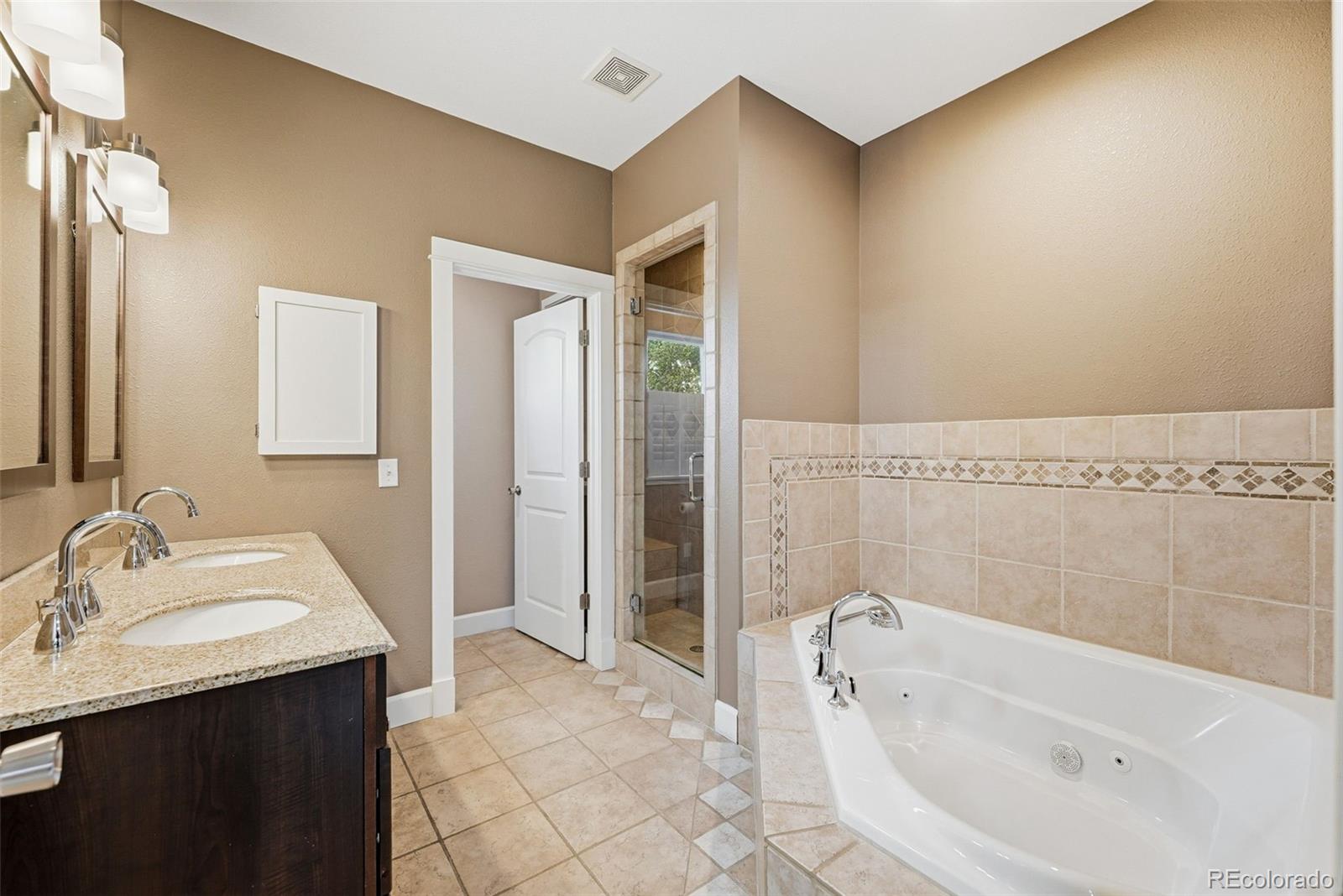 MLS Image #18 for 3960  winona court,denver, Colorado