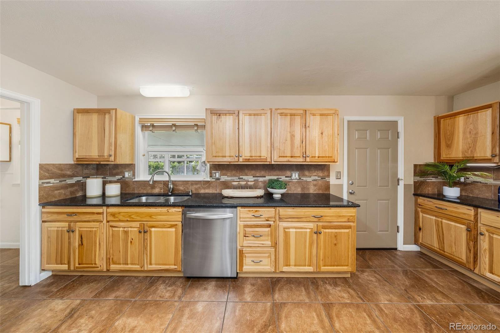MLS Image #10 for 2623  meade circle,colorado springs, Colorado