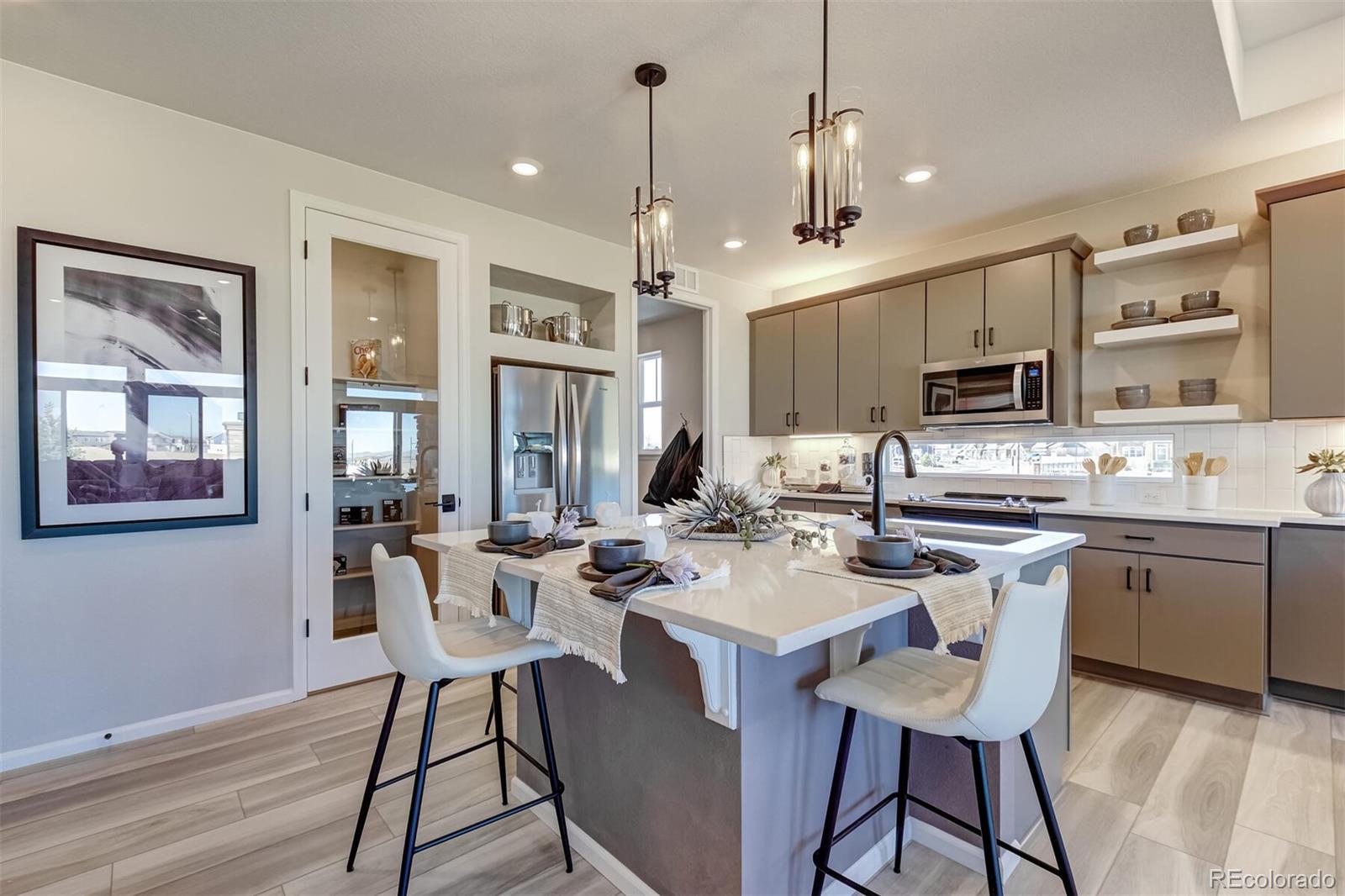 MLS Image #10 for 947  highlands circle,erie, Colorado