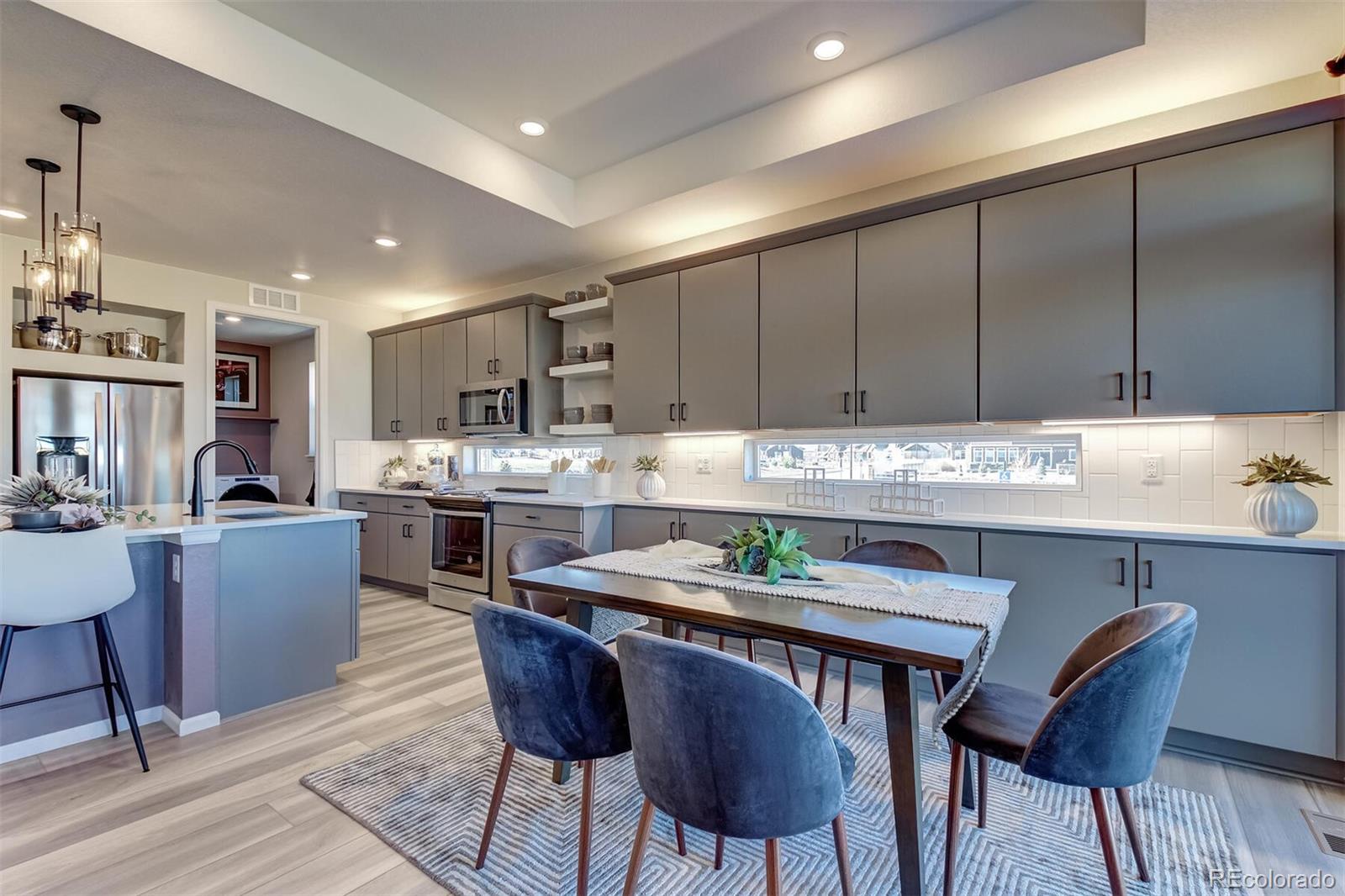 MLS Image #2 for 947  highlands circle,erie, Colorado