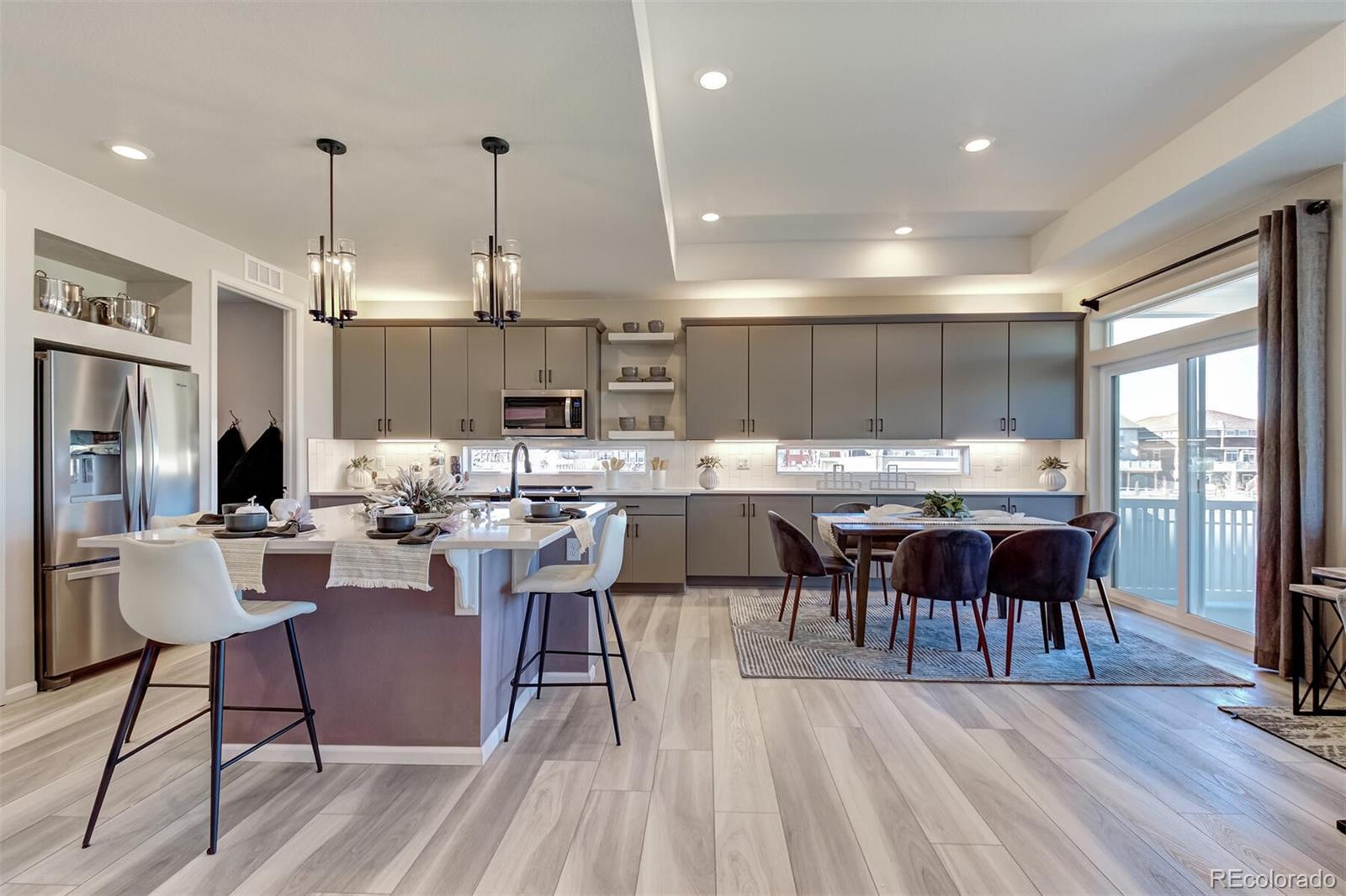 MLS Image #3 for 947  highlands circle,erie, Colorado