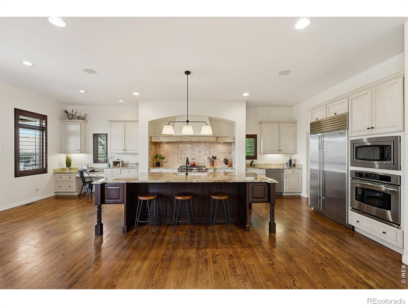 MLS Image #17 for 4118  heatherhill circle,longmont, Colorado