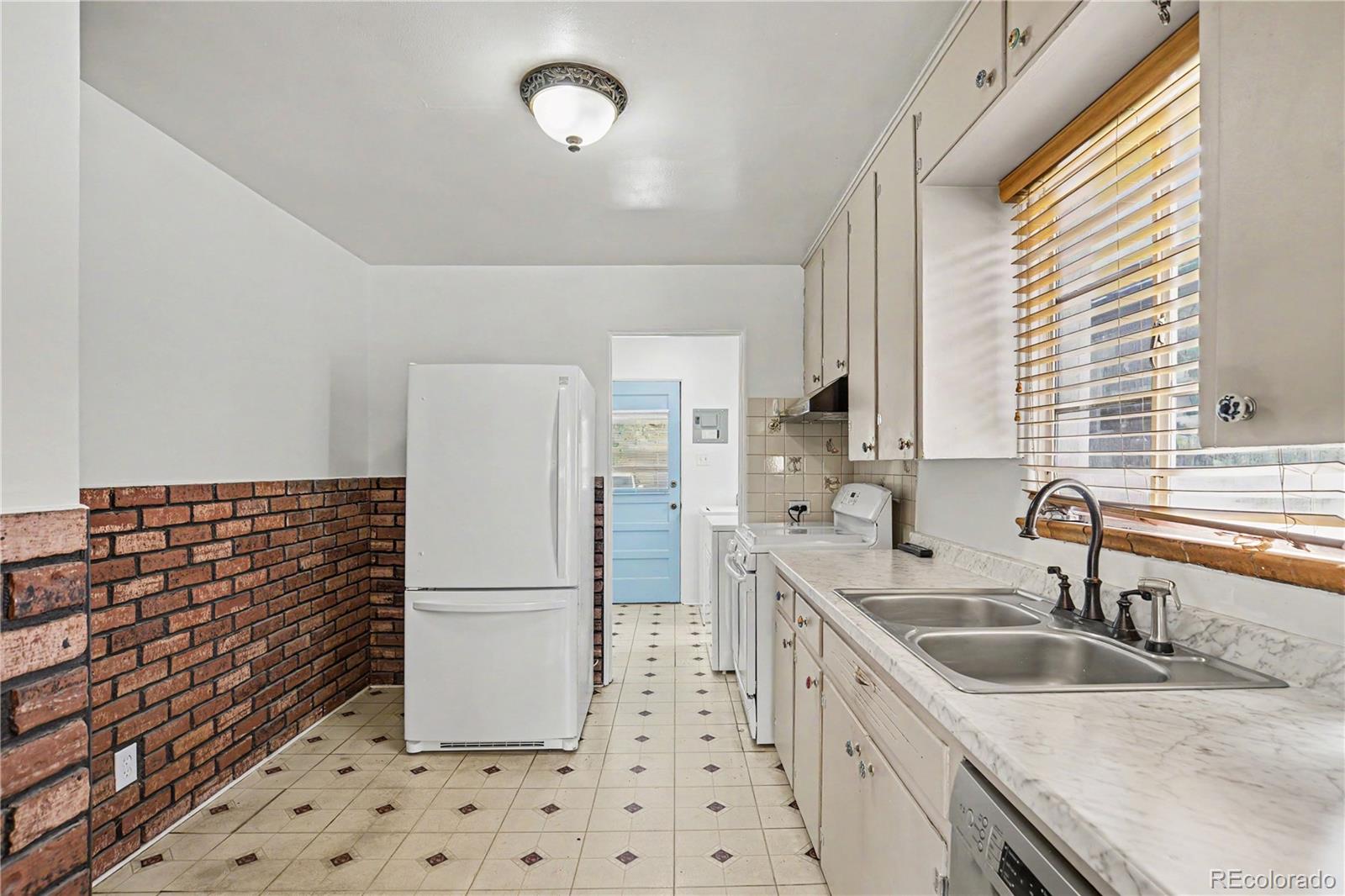 MLS Image #15 for 4160  sheridan boulevard,denver, Colorado
