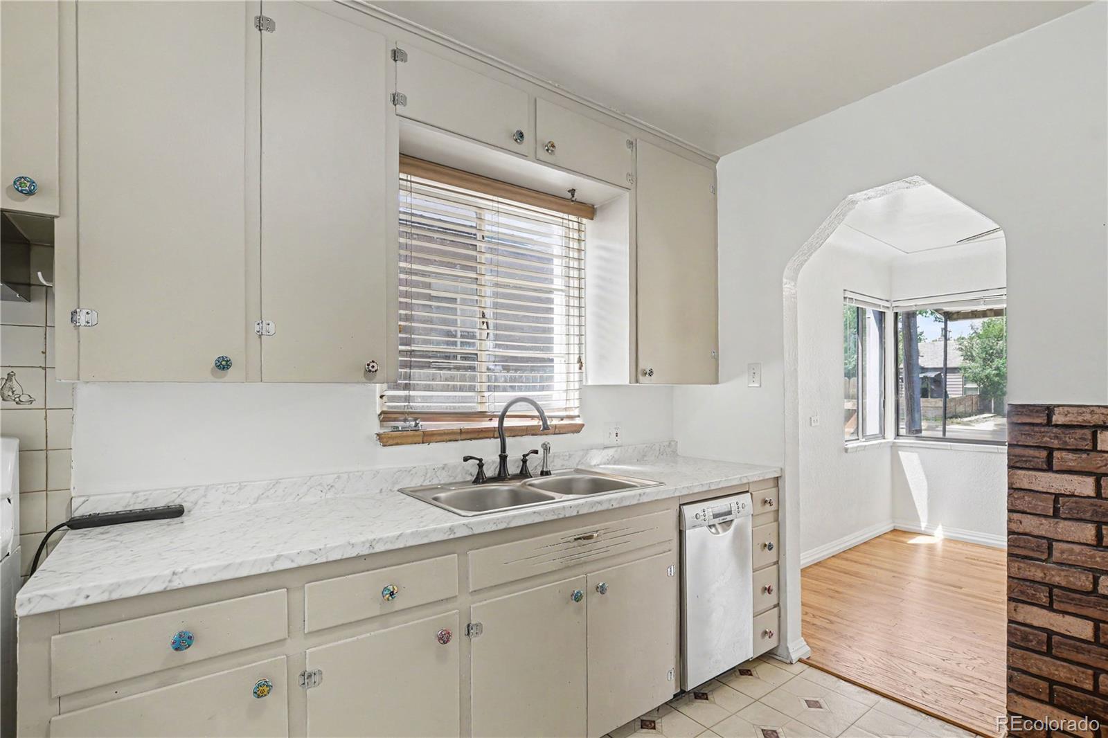 MLS Image #16 for 4160  sheridan boulevard,denver, Colorado