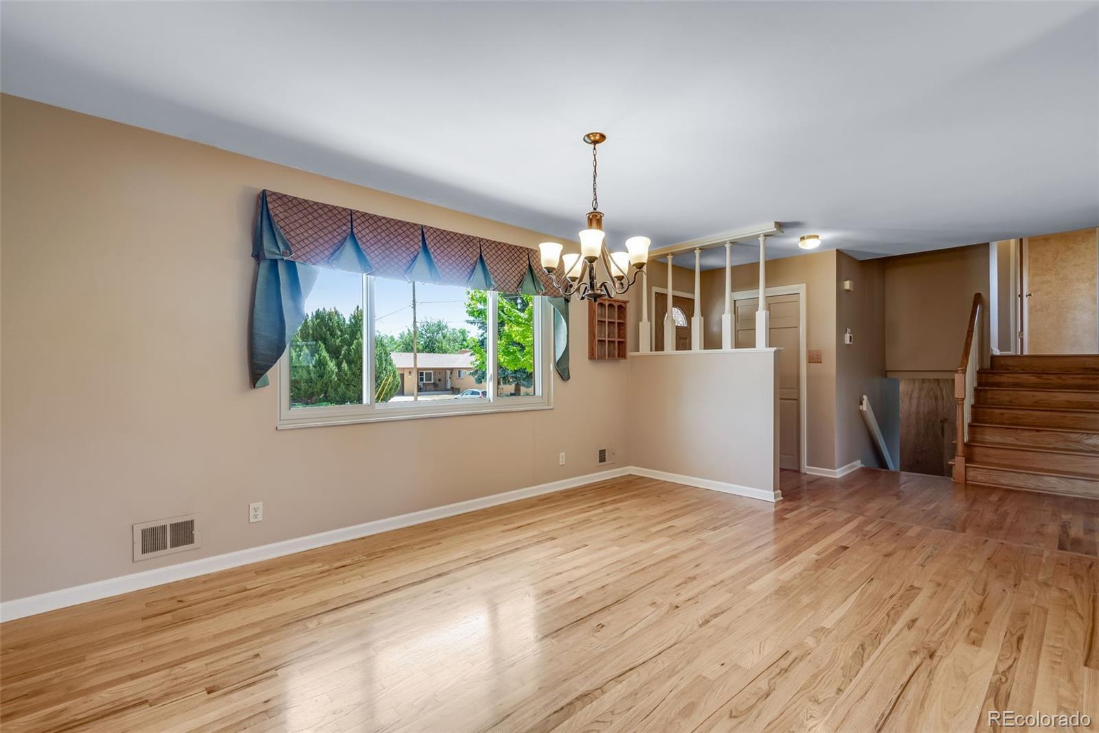 MLS Image #11 for 10903  bannock street,northglenn, Colorado